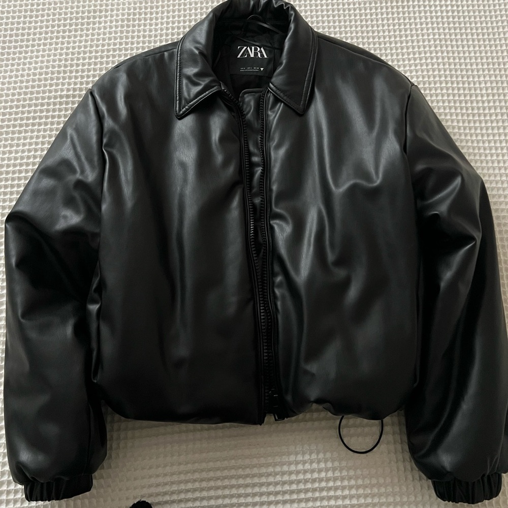 COPY - Zara Faux Leather Puffer Jacket